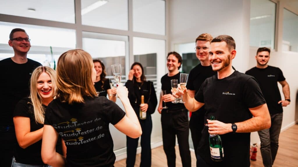 Dr. Jonathan Schulte - Fundador